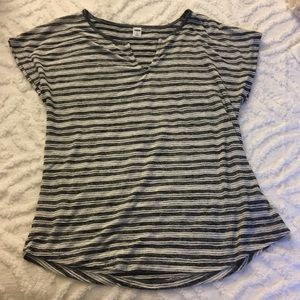 NWOT Old Navy Tee